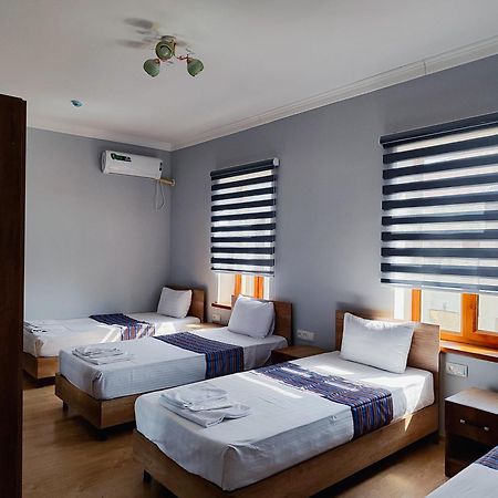 Hud Hud Bed & Breakfast Buhara Exterior foto
